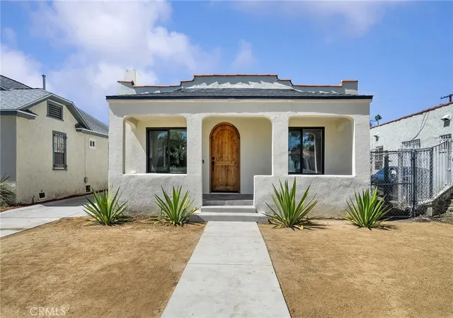 Photo 15 of Single family home for sale at 5931 5th, Los Angeles, CA 90043 | MLS# TR26201512 | Listing updated on 2026-09-15