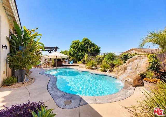 Photo 3 of Single family home for sale at 950 Brownie Way, Beaumont, CA 92223 | MLS# 26987755 | Listing updated on 2026-10-01