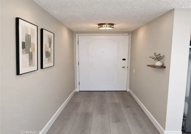 Listing Photo 5 - Condo for sale in building located at 500 Evergreen, Inglewood, CA 90302 - Unit #307