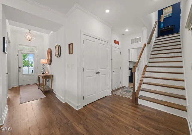 Photo 4 of Sale Pending at 158 Stone Brg Xing, Chapel Hill, NC 27517 | MLS# 10190332 | Listing updated on 2026-09-24