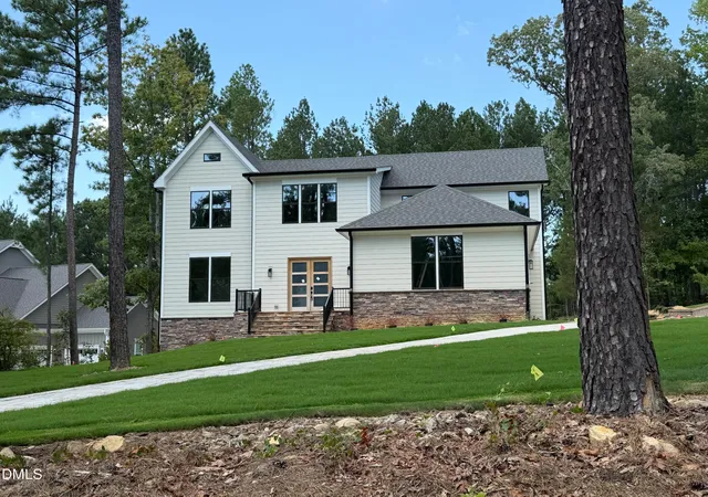 Photo 1 of Single family home for sale at 9 High Ridge Ln, Pittsboro, NC 27312 | MLS# 10068143 | Listing updated on 2026-09-08