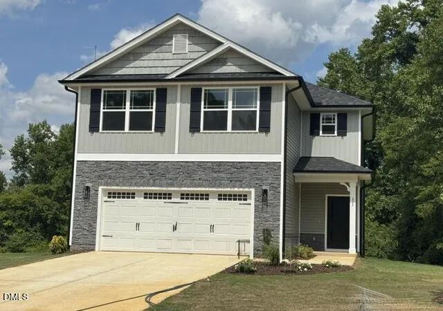Photo 2 of Sale Pending at 333 New Twin Branch Ct, Smithfield, NC 27577 | MLS# 10107789 | Listing updated on 2026-09-20