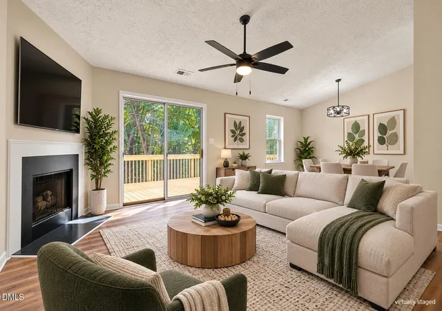 Photo 3 of Single family home for sale at 104 Stanway Dr, Knightdale, NC 27545 | MLS# 10182168 | Listing updated on 2026-09-23