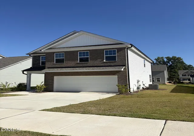 Photo 2 of Single family home for sale at 106 Favored Ave, Sanford, NC 27330 | MLS# 10125677 | Listing updated on 2026-09-11