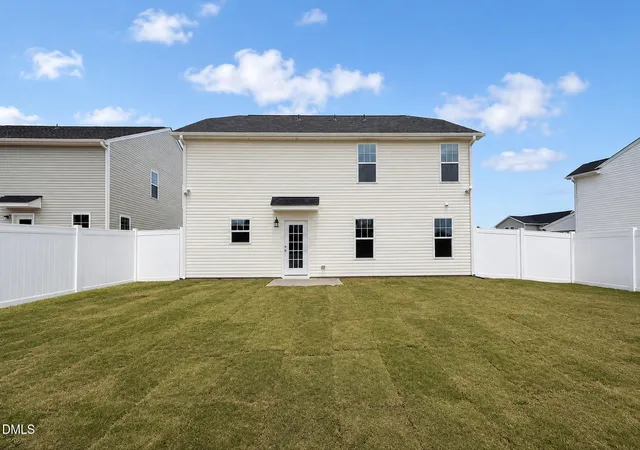 Photo 3 of Single family home for sale at 30 E Emily Gardens Dr #(90), Selma, NC 27576 | MLS# 10131287 | Listing updated on 2026-09-20