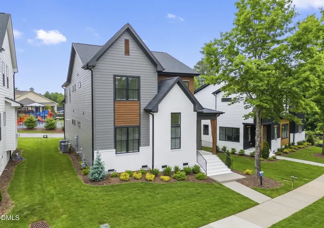 Photo 2 of Single family home for sale at 3817 Coach Lantern Ave, Wake Forest, NC 27587 | MLS# 10133489 | Listing updated on 2026-10-26