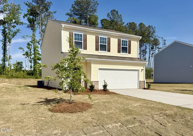 Photo 3 of Sale Pending at 1375 Pond Overlook Dr, Nashville, NC 27856 | MLS# 10134087 | Listing updated on 2026-09-20