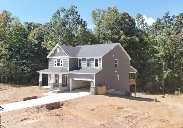 Photo 2 of Single family home for sale at 36 Henry Crst Dr, Clayton, NC 27520 | MLS# 10138099 | Listing updated on 2026-09-21