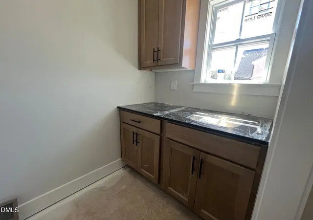 Photo 4 of Single family home for sale at 175 Isabelle Valley Dr, Zebulon, NC 27597 | MLS# 10138102 | Listing updated on 2026-09-17