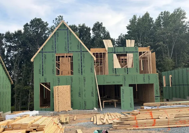 Photo 1 of Single family home for sale at 755 W Holly Springs Rd, Holly Springs, NC 27540 | MLS# 10138255 | Listing updated on 2026-09-20