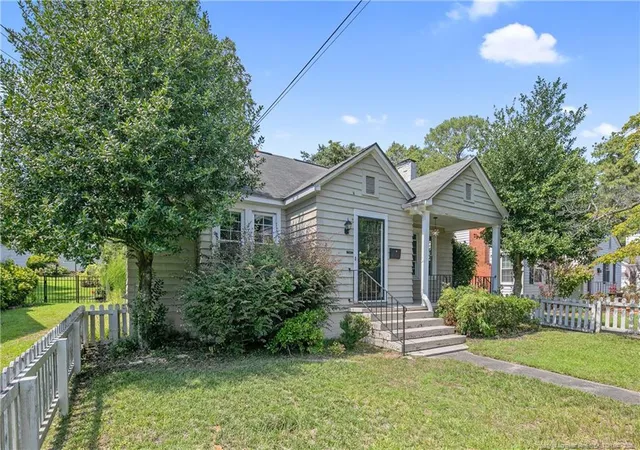 Photo 1 of Single family home for sale at 605 Greenland Dr, Fayetteville, NC 28305 | MLS# 754379 | Listing updated on 2026-09-04
