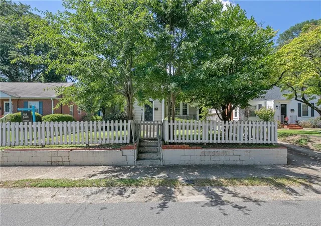Photo 3 of Single family home for sale at 605 Greenland Dr, Fayetteville, NC 28305 | MLS# 754379 | Listing updated on 2026-09-16