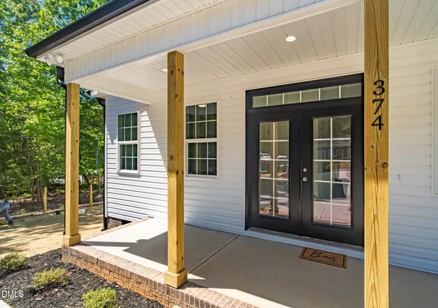 Photo 1 of Single family home for sale at 629 Natchez Tr, Fuquay Varina, NC 27526 | MLS# 10143290 | Listing updated on 2026-09-11