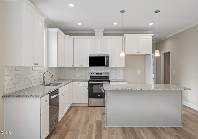 Photo 2 of Single family home for sale at 629 Natchez Tr, Fuquay Varina, NC 27526 | MLS# 10143290 | Listing updated on 2026-09-11