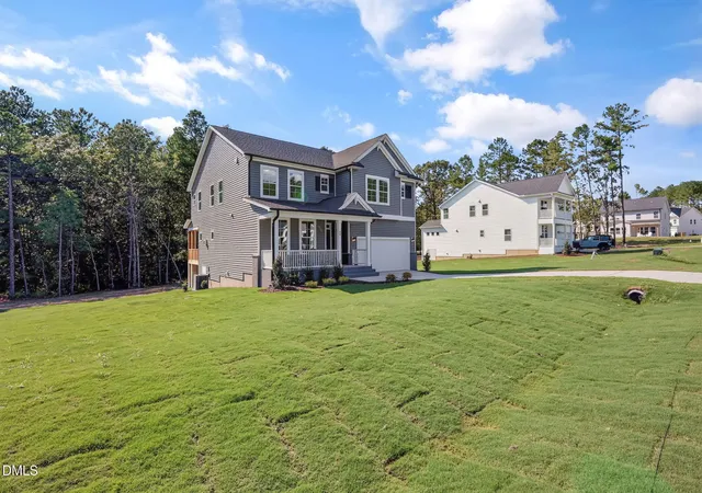 Photo 3 of Single family home for sale at 80 Bluestone Dr, Lillington, NC 27546 | MLS# 10143294 | Listing updated on 2026-09-11