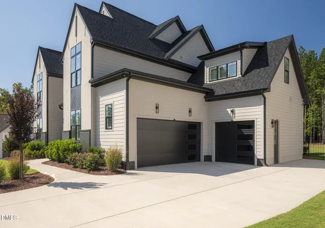 Photo 3 of Single family home for sale at 65 Cherry Bark Dr, Youngsville, NC 27596 | MLS# 10147116 | Listing updated on 2026-09-25