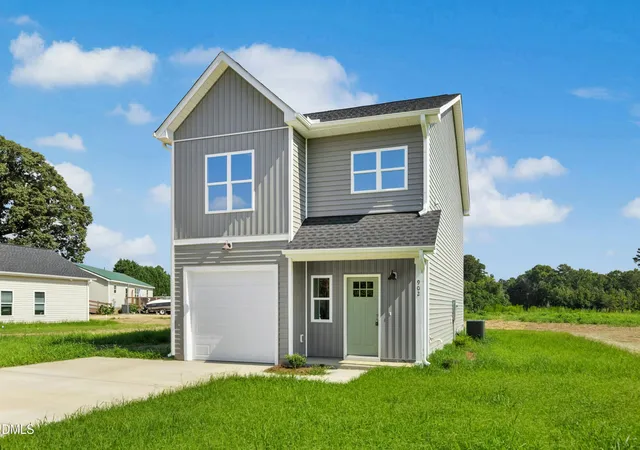 Photo 3 of Sale Pending at 902 Butler Dr, Erwin, NC 28339 | MLS# 10176629 | Listing updated on 2026-10-01