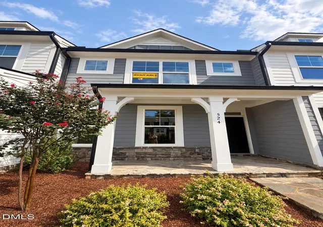 Photo 3 of Townhouse for sale at 524 Traditions Grande Blvd, Wake Forest, NC 27587 | MLS# 10145296 | Listing updated on 2026-10-26