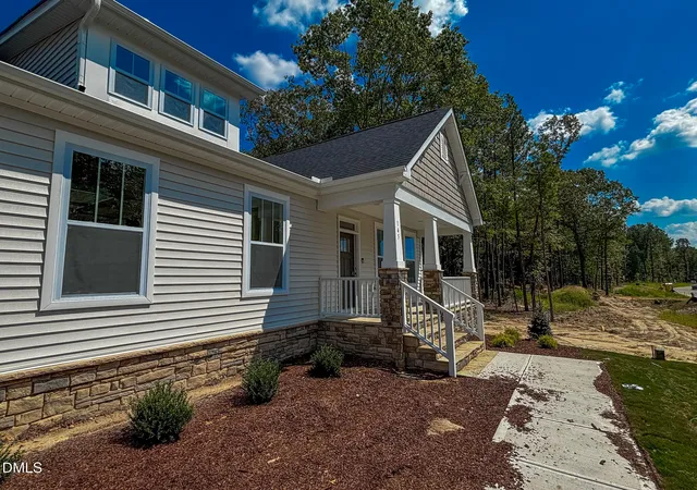 Photo 3 of Single family home for sale at 145 Bluestone Dr, Lillington, NC 27546 | MLS# 10146815 | Listing updated on 2026-09-11