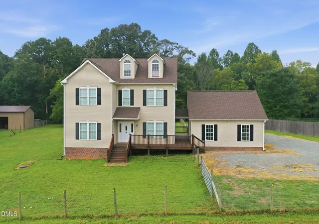 Photo 1 of Single family home for sale at 4872 Thom Rd, Mebane, NC 27302 | MLS# 10150574 | Listing updated on 2026-09-11