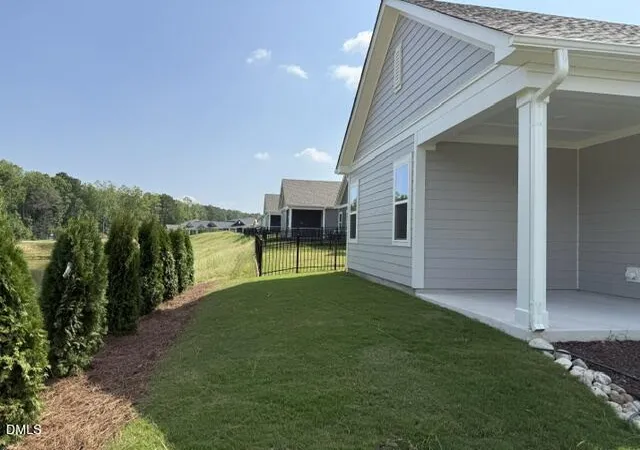 Photo 3 of Single family home for sale at 86 Carteret Ct, Clayton, NC 27527 | MLS# 10148105 | Listing updated on 2026-10-07