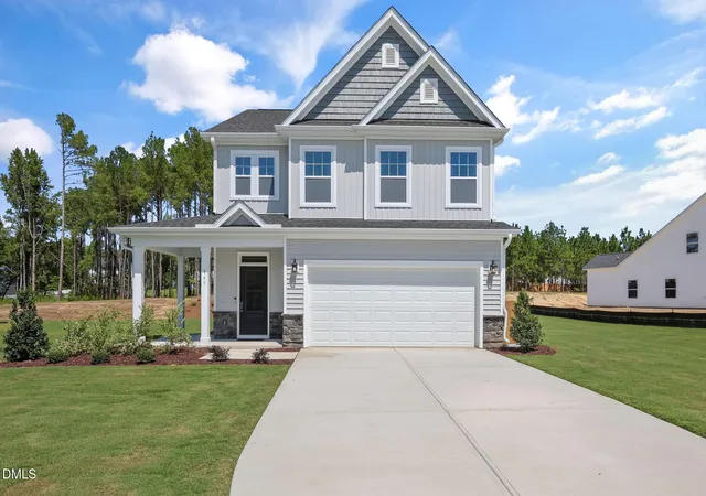 Photo 1 of Single family home for sale at 146 Eagle Rock Dr, Lillington, NC 27546 | MLS# 10148228 | Listing updated on 2026-09-11