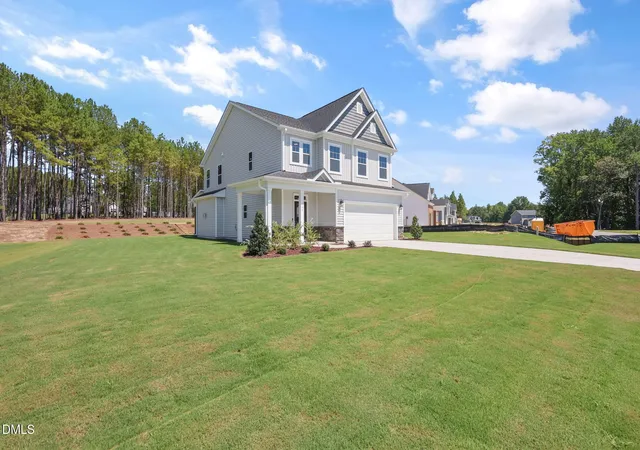 Photo 2 of Single family home for sale at 146 Eagle Rock Dr, Lillington, NC 27546 | MLS# 10148228 | Listing updated on 2026-09-11
