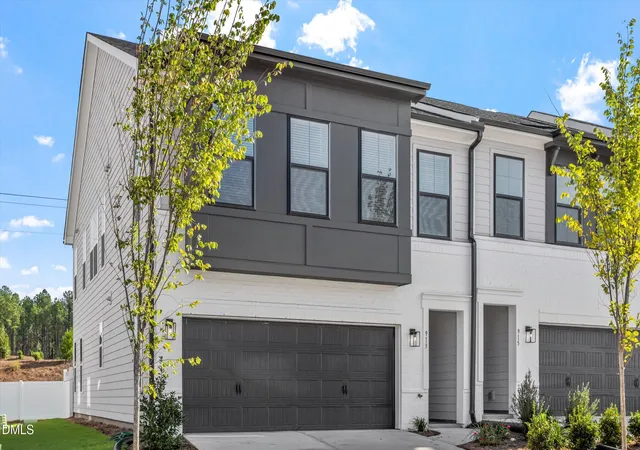 Photo 2 of Townhouse for sale at 913 Westerland Way #82, Durham, NC 27703 | MLS# 10152333 | Listing updated on 2026-09-19