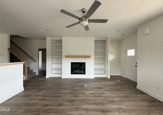 Photo 2 of Single family home for sale at 113 Cinnabar St, Clayton, NC 27520 | MLS# 10157139 | Listing updated on 2026-09-28