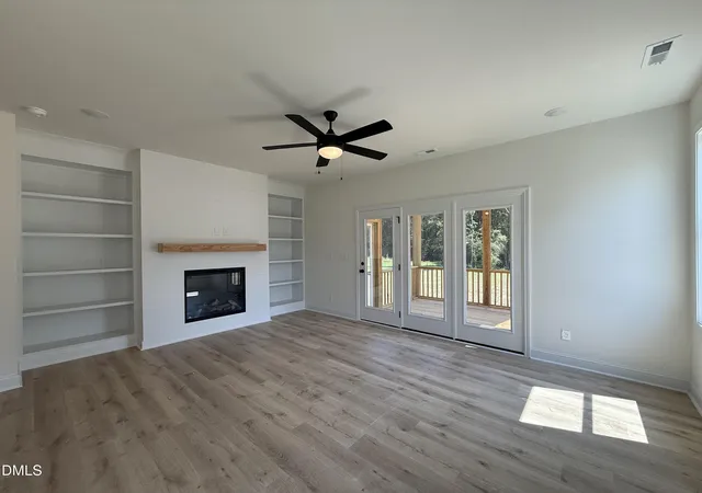 Photo 4 of Single family home for sale at 137 Cardovia Way, Clayton, NC 27527 | MLS# 10154175 | Listing updated on 2026-09-20