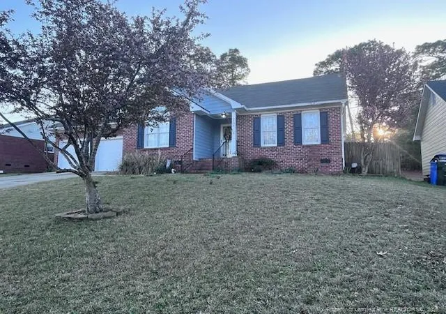 Photo 3 of Single family home for sale at 5705 Kingstree Dr, Fayetteville, NC 28304 | MLS# 759456 | Listing updated on 2026-09-10