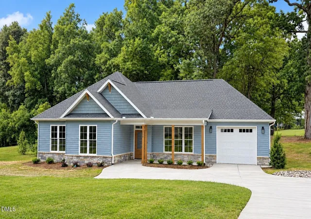Photo 1 of Single family home for sale at 308 S Elm St, Creedmoor, NC 27522 | MLS# 10155815 | Listing updated on 2026-09-14