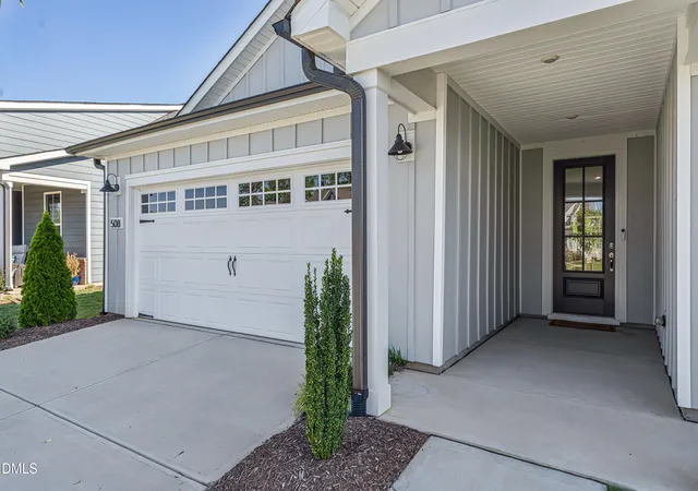 Photo 4 of Single family home for sale at 508 Steeplechase Blvd, Clayton, NC 27520 | MLS# 10157756 | Listing updated on 2026-09-02