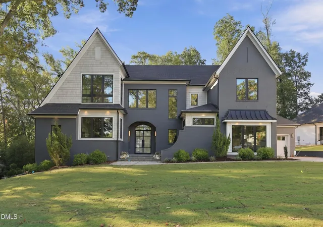 Photo 2 of Mansion for sale at 508 Oakland Dr, Raleigh, NC 27609 | MLS# 10158228 | Listing updated on 2026-10-19