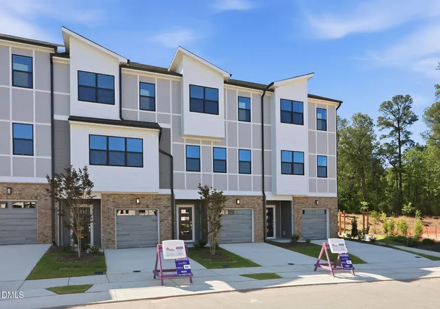 Photo 2 of Townhouse for sale at 1116 Bacchanal Ln, Morrisville, NC 27560 | MLS# 10167209 | Listing updated on 2026-09-19