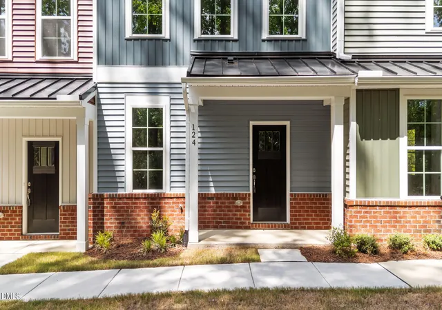 Photo 3 of Townhouse for sale at 124 Oyster Ln #22, Garner, NC 27529 | MLS# 10158713 | Listing updated on 2026-09-20