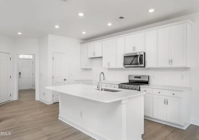 Photo 3 of Townhouse for sale at 5405 Running Fox Ln, Durham, NC 27703 | MLS# 10161268 | Listing updated on 2026-09-26