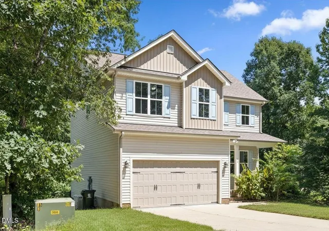 Photo 2 of Single family home for sale at 10 Somerset Dr, Franklinton, NC 27525 | MLS# 10162205 | Listing updated on 2026-09-04
