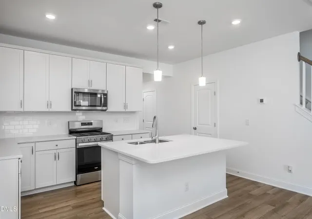 Photo 2 of Townhouse for sale at 5403 Running Fox Ln, Durham, NC 27703 | MLS# 10162849 | Listing updated on 2026-09-26