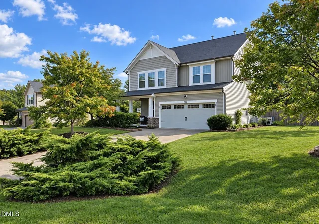 Photo 1 of Single family home for sale at 724 Forrest Ln, Creedmoor, NC 27522 | MLS# 10163191 | Listing updated on 2026-09-18