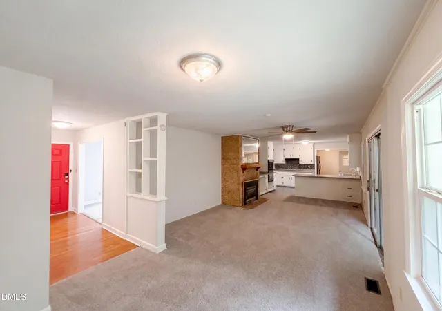 Photo 3 of Single family home for sale at 1537 Mintz Ave, Fayetteville, NC 28303 | MLS# 10163660 | Listing updated on 2026-09-20