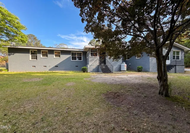 Photo 4 of Single family home for sale at 1537 Mintz Ave, Fayetteville, NC 28303 | MLS# 10163660 | Listing updated on 2026-09-20