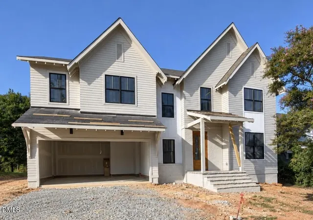 Single family home for sale at 631 Georgetown Rd, Raleigh, NC 27608 | MLS# 10172429