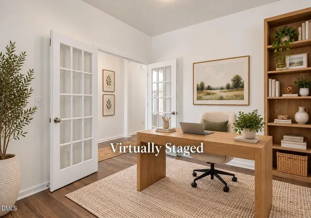 Photo 3 of Single family home for sale at 333 Providence Crk Dr, Fuquay Varina, NC 27526 | MLS# 10166865 | Listing updated on 2026-09-30