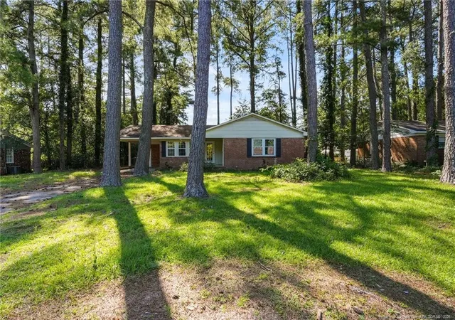 Photo 3 of Single family home for sale at 6341 Kincross Ave, Fayetteville, NC 28304 | MLS# 762080 | Listing updated on 2026-09-18