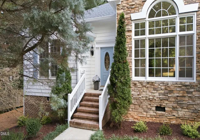 Photo 4 of Single family home for sale at 8901 Pleasant Meadow Dr, Raleigh, NC 27615 | MLS# 10190539 | Listing updated on 2026-09-03