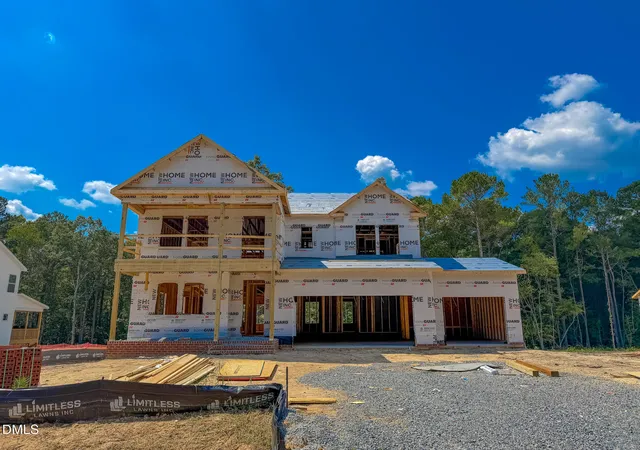 Photo 1 of Single family home for sale at 270 Bluestone Dr, Lillington, NC 27546 | MLS# 10166249 | Listing updated on 2026-09-11