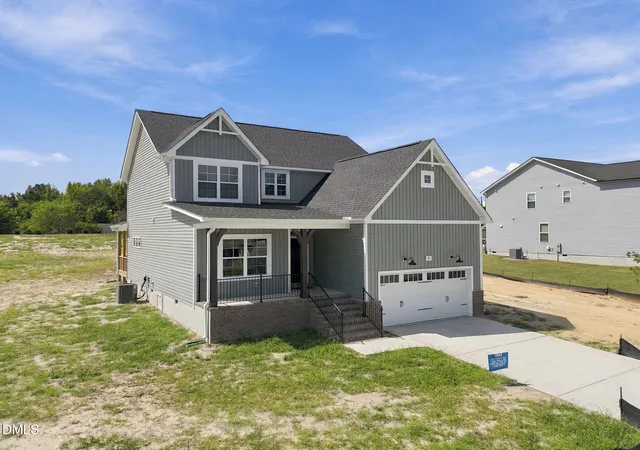 Photo 3 of Single family home for sale at 45 Diamond Crk Dr, Zebulon, NC 27597 | MLS# 10166402 | Listing updated on 2026-09-28