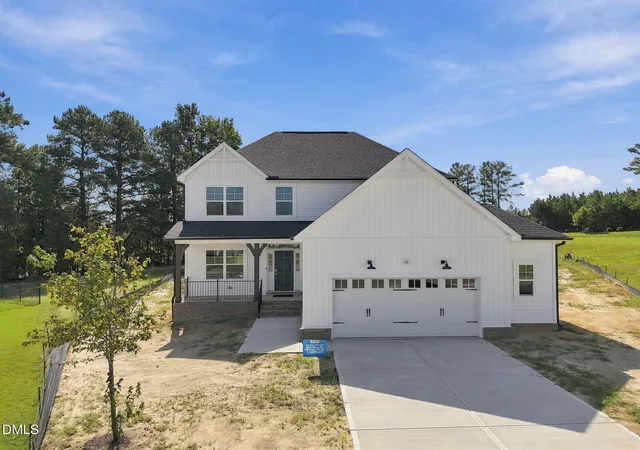 Photo 2 of Single family home for sale at 10 Diamond Crk Dr, Zebulon, NC 27597 | MLS# 10166409 | Listing updated on 2026-09-28