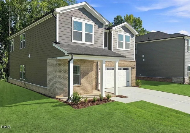 Photo 3 of Single family home for sale at 416 Southland Dr, Zebulon, NC 27597 | MLS# 10170690 | Listing updated on 2026-10-02